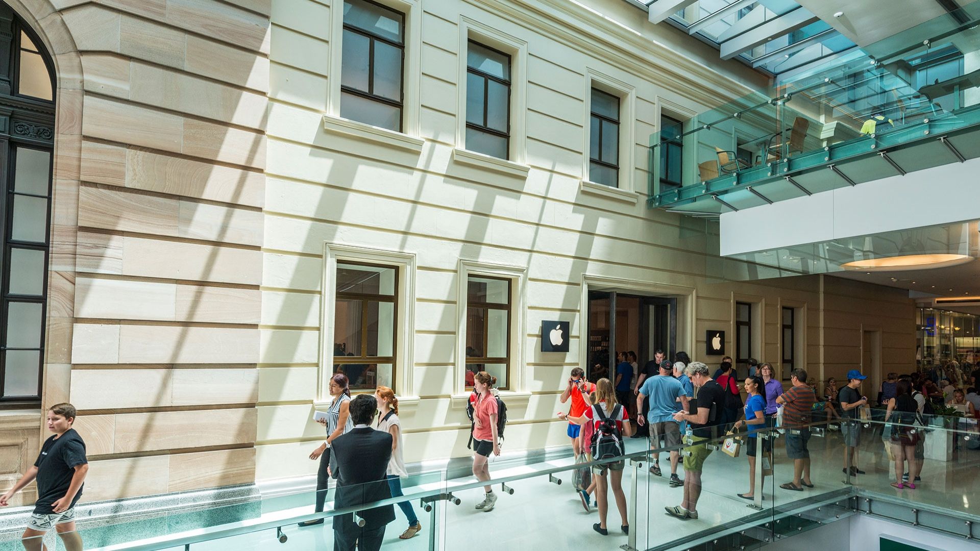 Apple Store 2